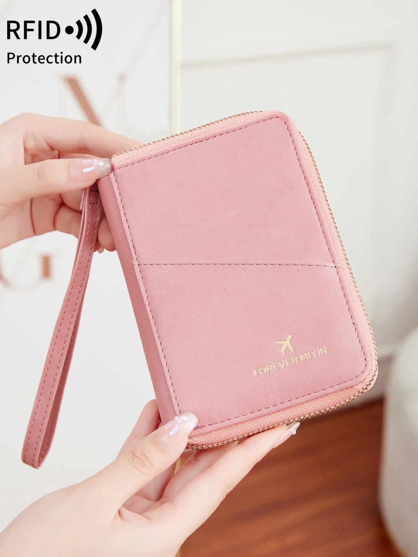 Retro Passport Bag